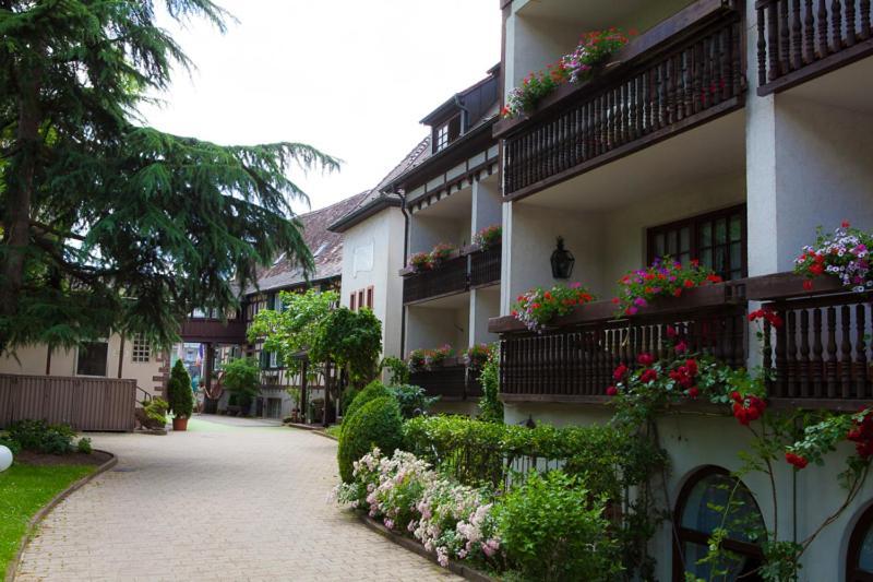 Hotel Obere Linde Oberkirch  Esterno foto
