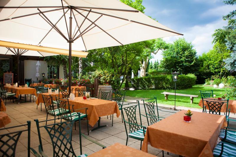 Hotel Obere Linde Oberkirch  Esterno foto